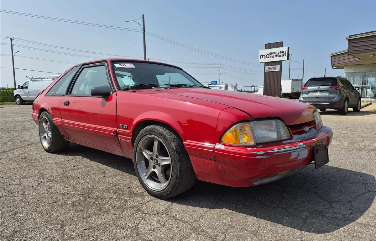 1990 Ford Mustang 5.0 Hatchback Car