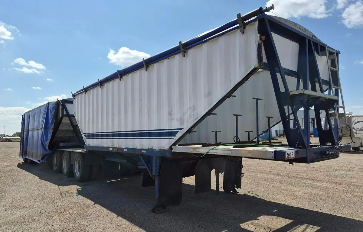2000 Doepker Tri/A Bulk Hopper Super B Trailer
UNRESERVED
