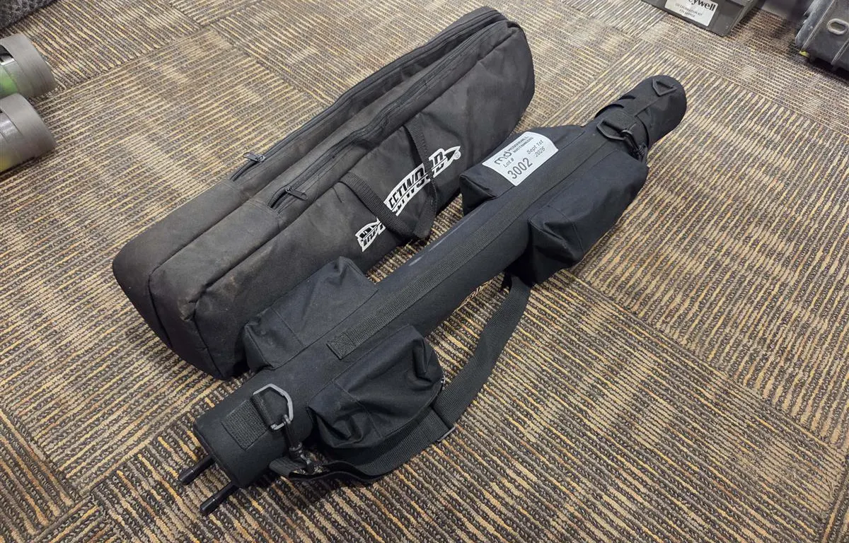 Unassembled Bow & Arrow Case
UNRESERVED