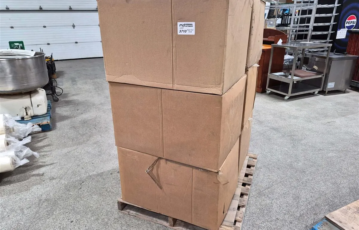 Pallet of Marquis CF-100 Ebony Guestroom Ottomans
UNRESERVED