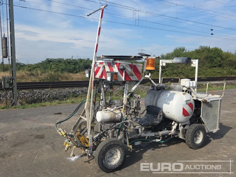 4x2 Road Marking Vehicle