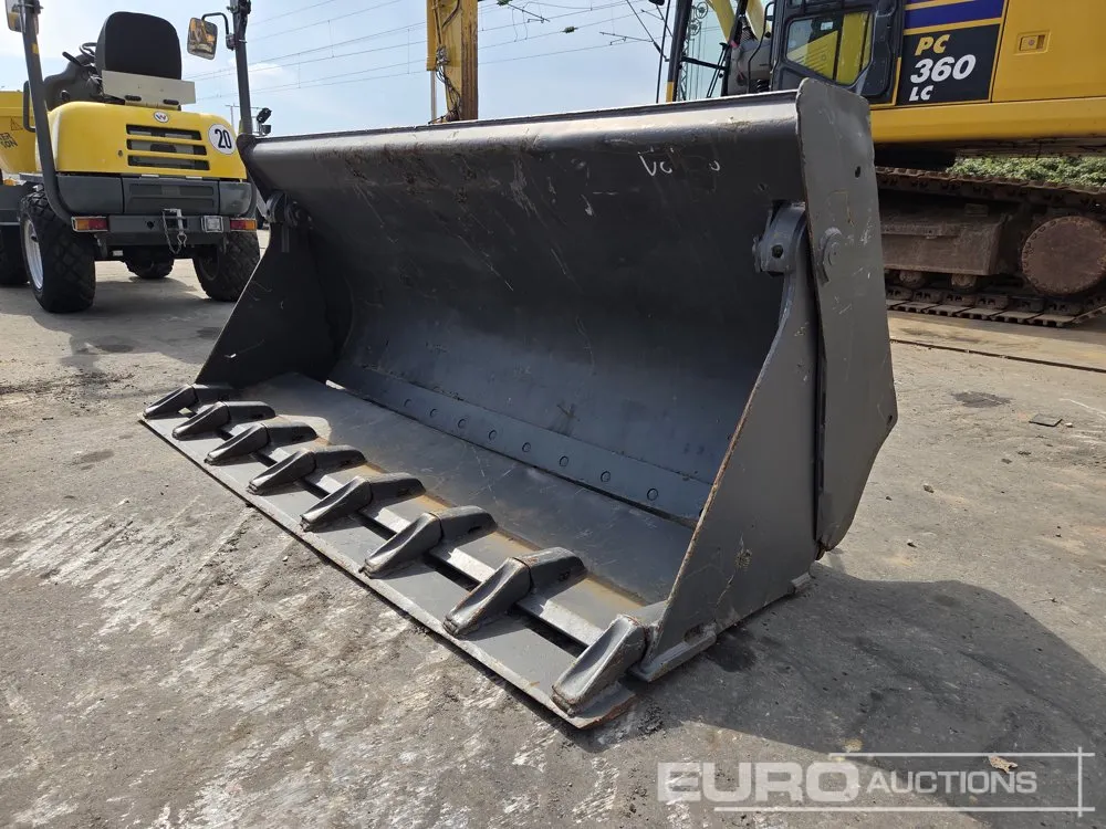 4in1 Bucket to suit Wheeled Loader