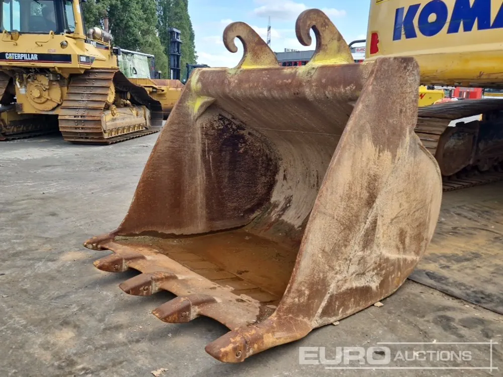 60" Digging Bucket to suit 20Ton+ Excavator
