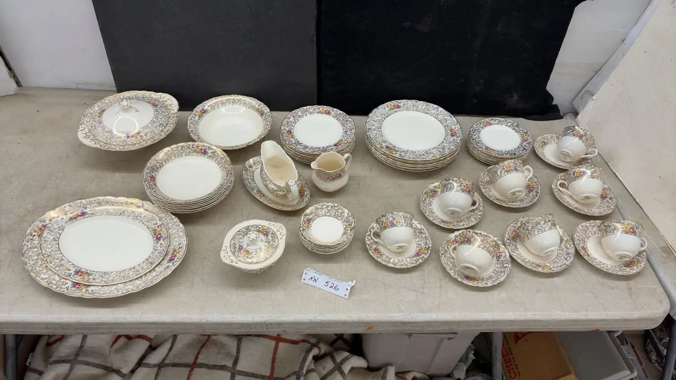 Royal Staffordshire Pottery "Pekin" Floral Gold Filigree Dinnerware Set, 65 Pieces
