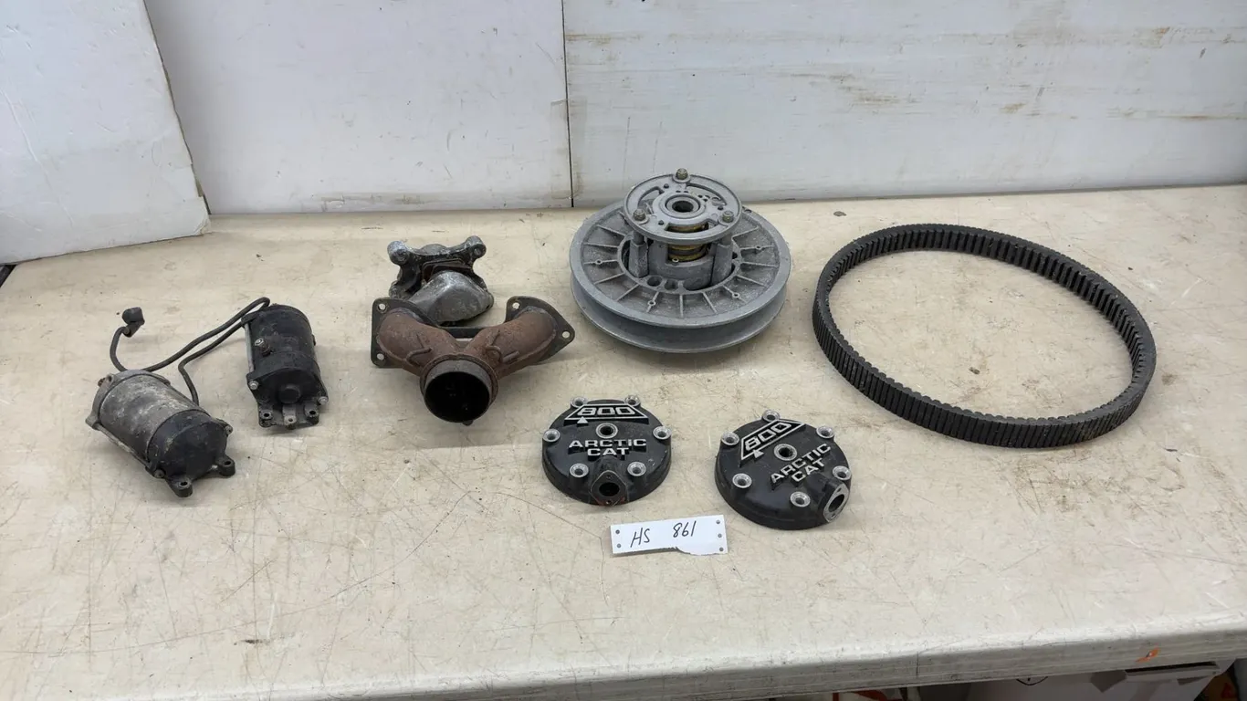 Arctic Cat 800 Snowmobile Parts Lot: Cylinder Heads, Starters, Exhaust Manifold, Clutch