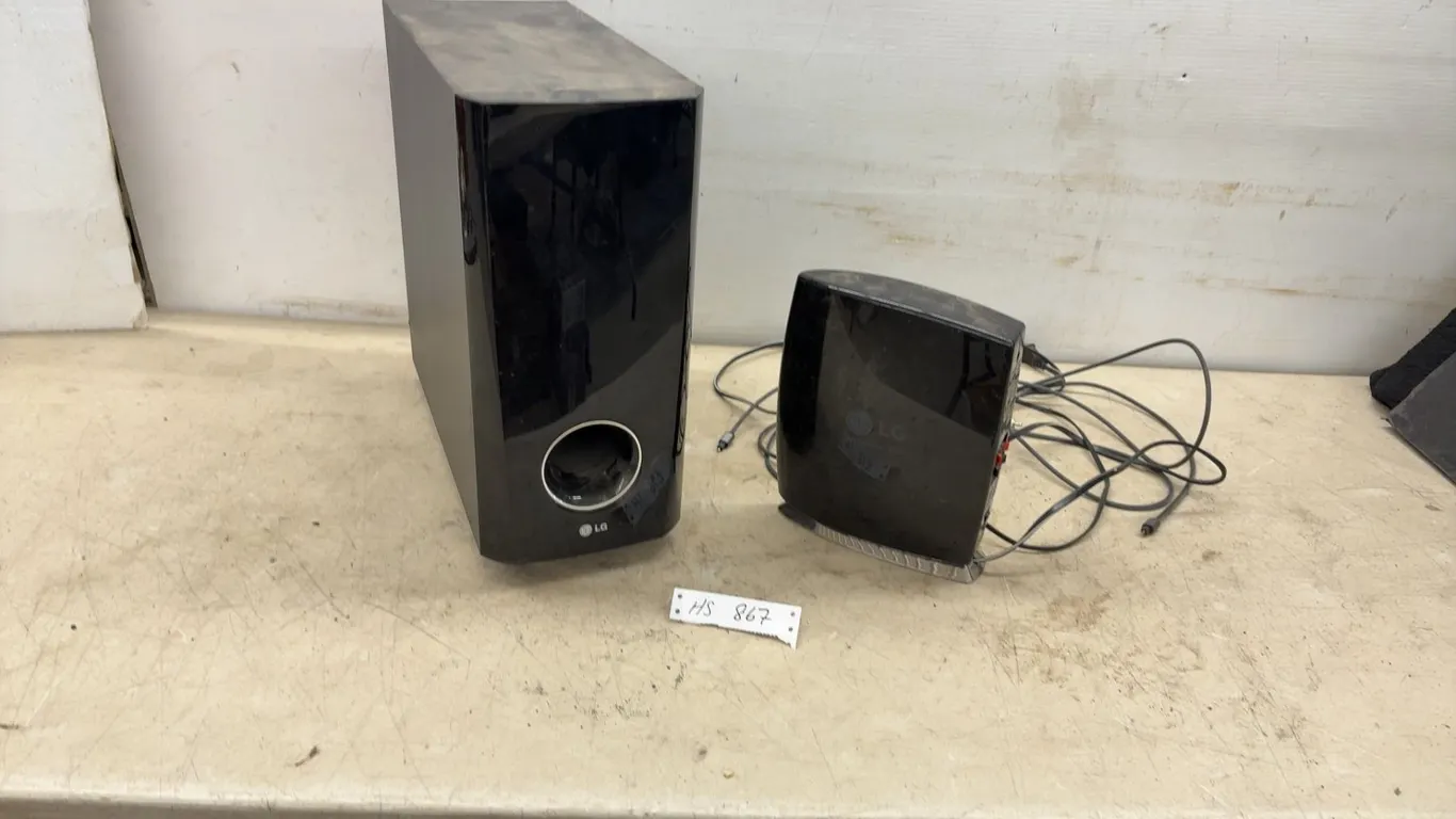 LG SH93PA-W Subwoofer and Wireless Receiver, 2008