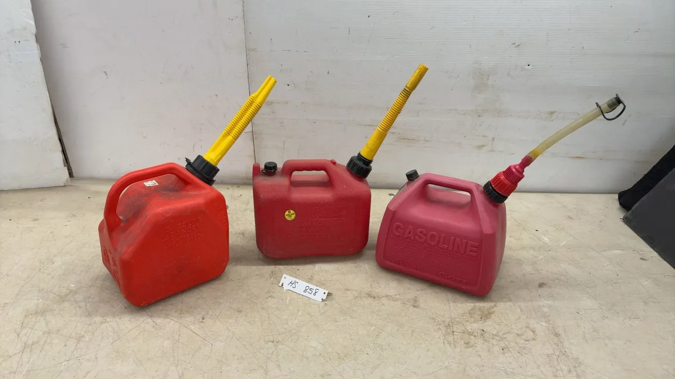 3 Plastic Gasoline Containers