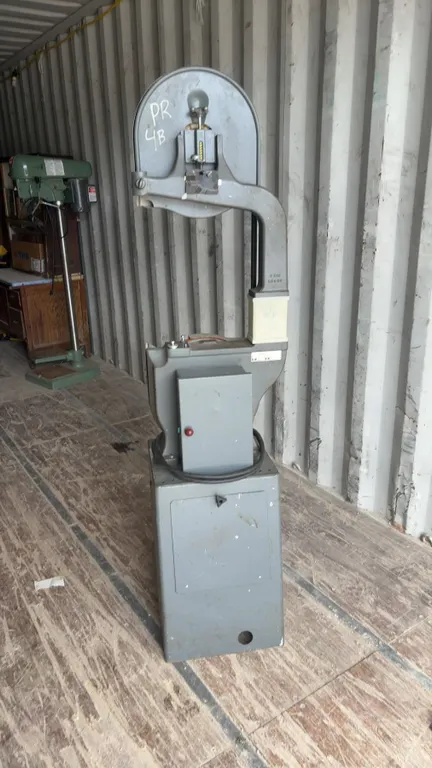 Rockwell/Delta Band Saw, 1.5HP Motor, Upgraded Carter Blade Guides, and Xtra Parts