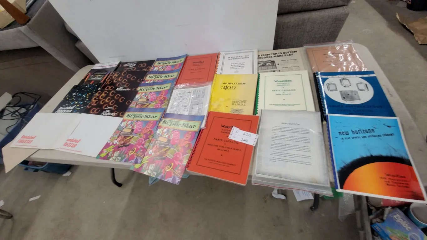 Wurlitzer Jukebox Manuals and Parts Catalogs, Seeburg Regency and Restar Brochures