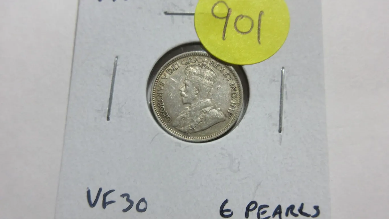 1936 Canadian Silver 10 Cents. The last issue of King George V. VF30 with 6 Pearls.
