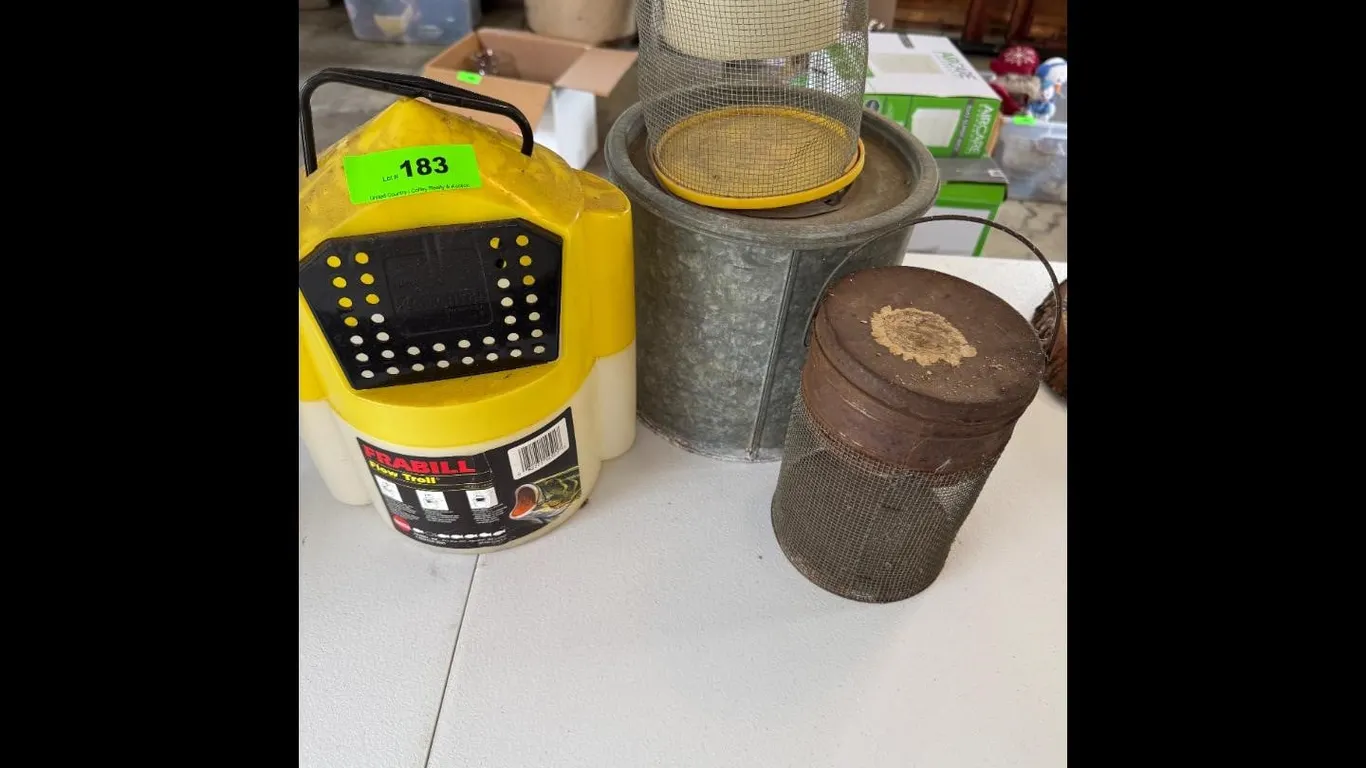 Scotts Yellow Sprayer Fishing Gear
