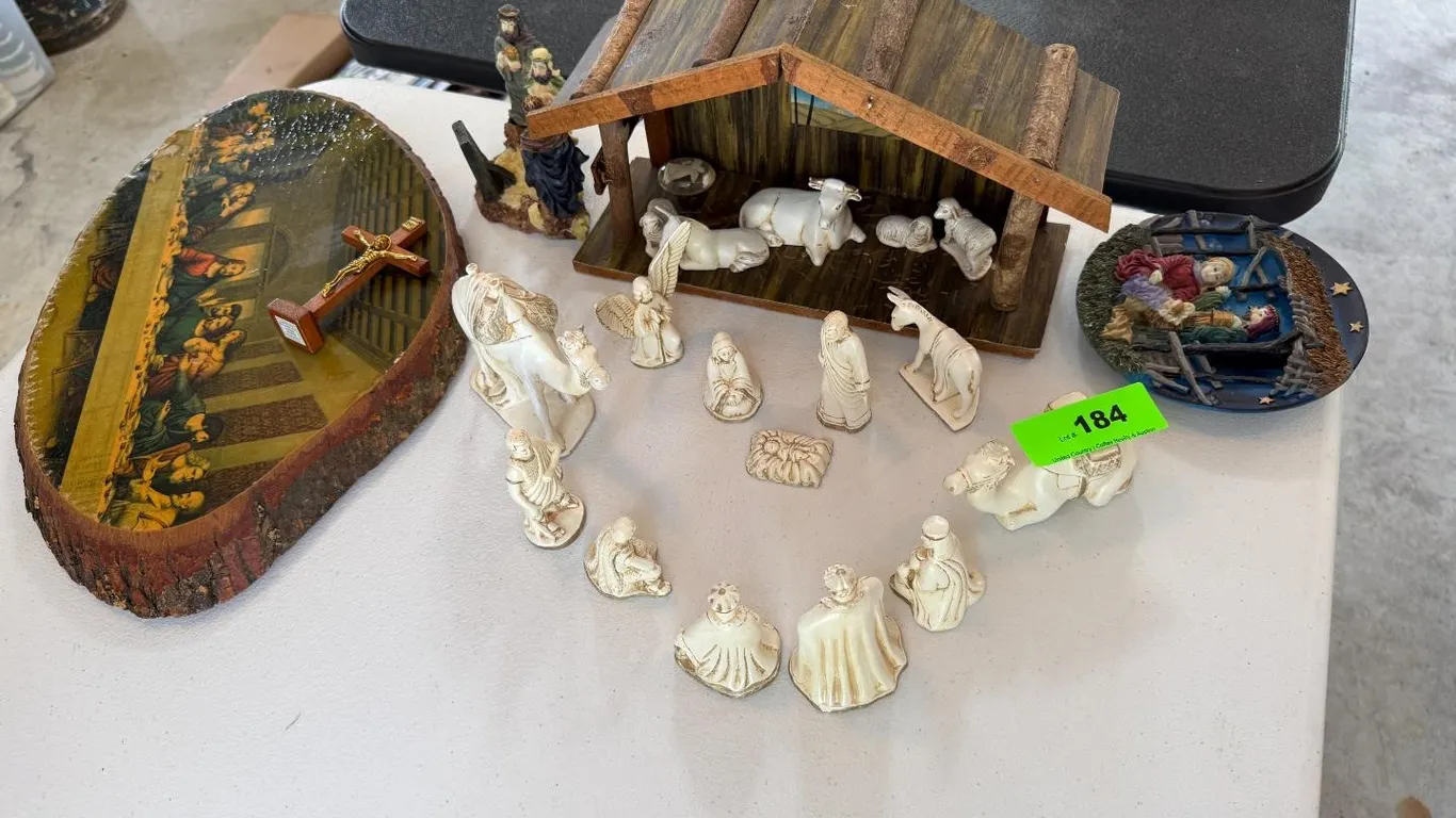 Nativity Scene Set Multi-color $50.00