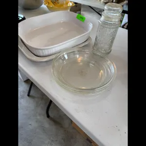 White Ceramic Baking Dish  Clear Glass Pie Plate