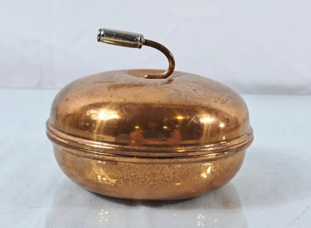 Vintage Venetian Copper Curling Rock Covered Dish