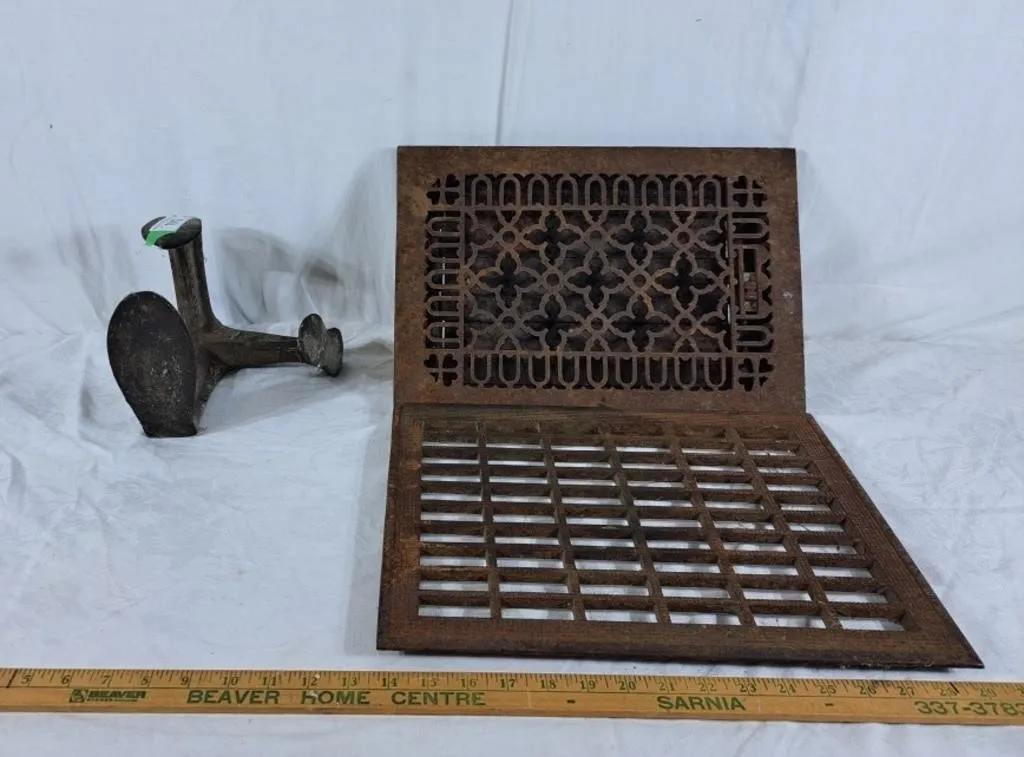 Vintage clobber anvil and two vent grates