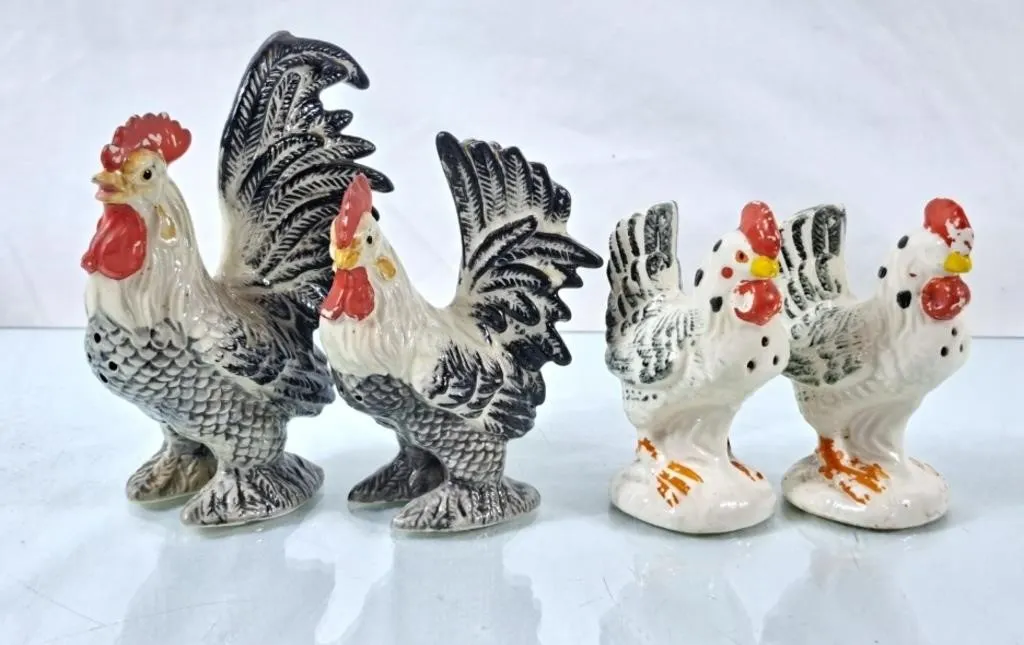 Vintage Rooster & Chicken S&P Shakers
