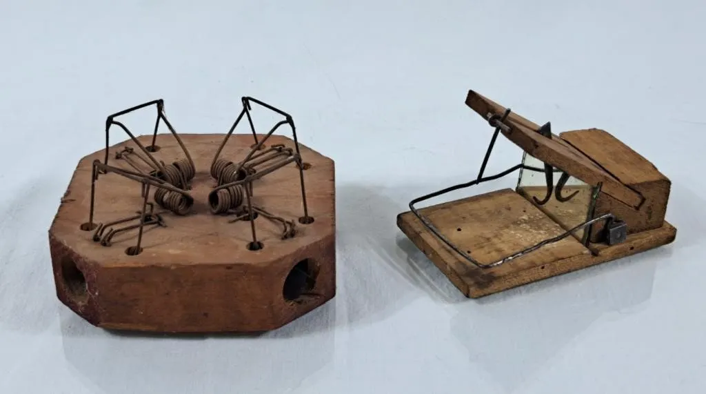 Vintage Victor Four Hole Rodent Trap & Wire Snap