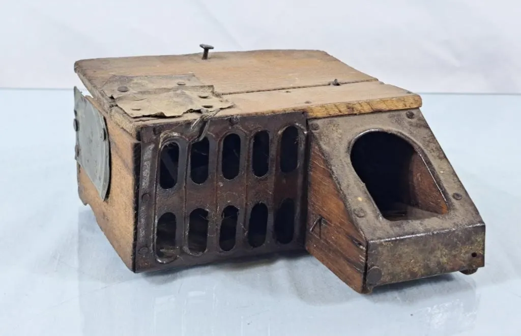 Antique Live Catch Delusional Mouse Trap
