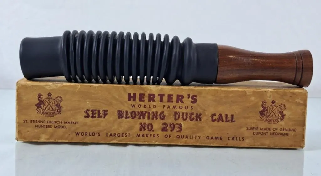 Vintage Herter's Self Blowing Duck Call No. 293 -