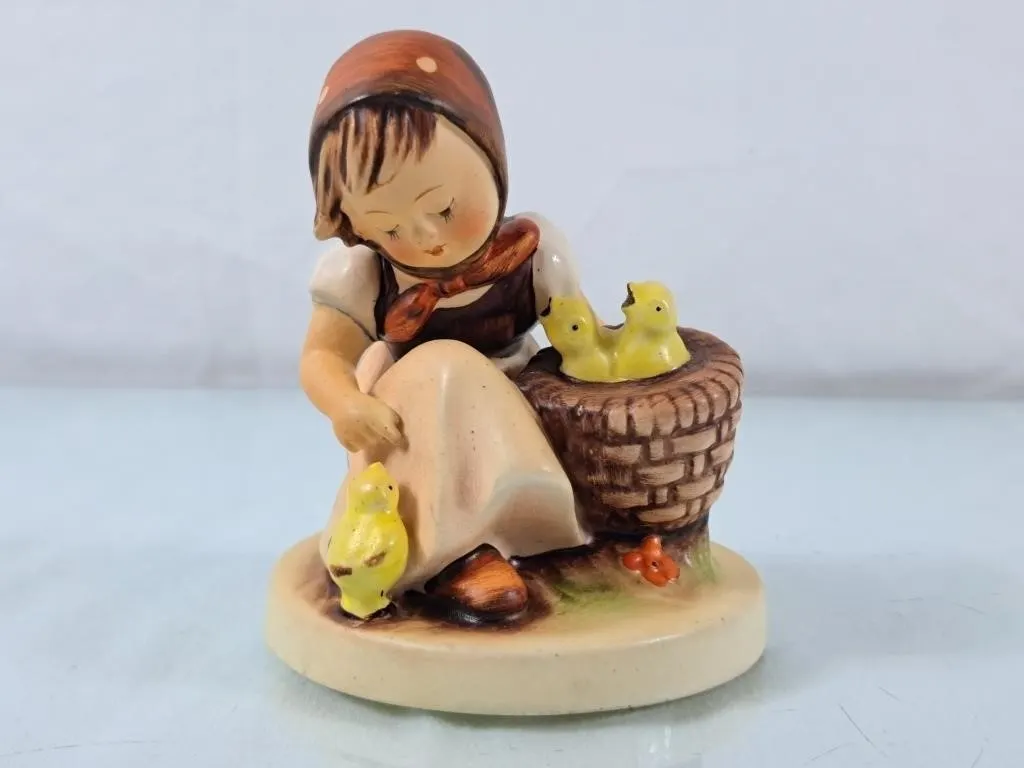 Vintage Goebel Hummel "Chick Girl" Figurine