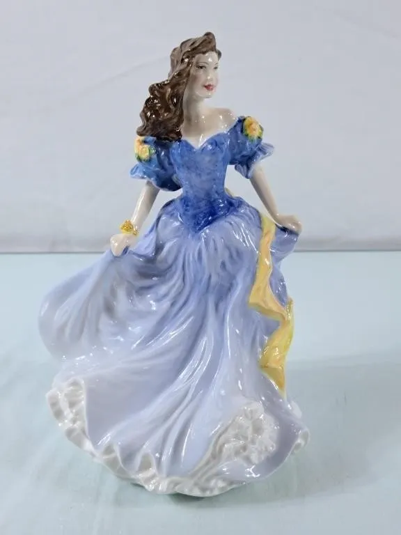 Royal Doulton 1998 Figure of the Year "Rebecca" -