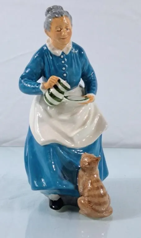 Royal Doulton "The Favourite" Figurine - H.N.