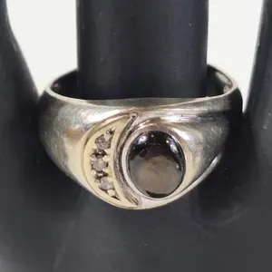Lovely 10K ring with tested diamonds and unique