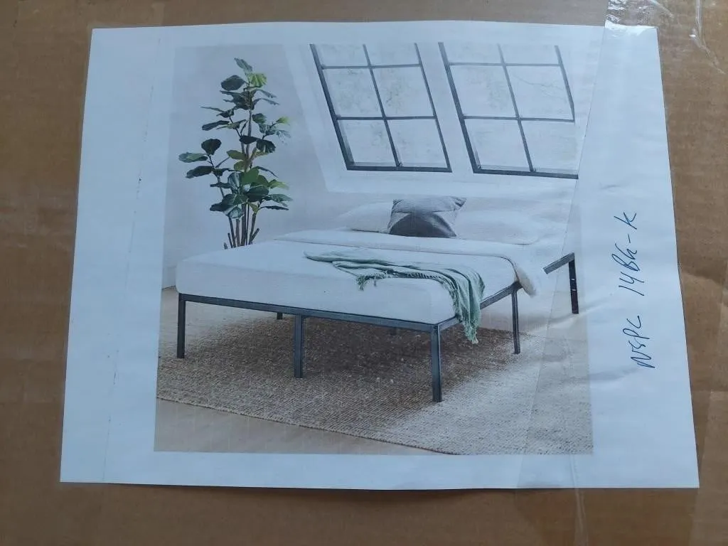 Mellow metal bed