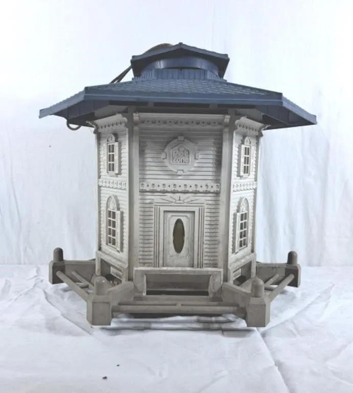 Pet zone colonial gazebo bird feeder 20"Wx18"H