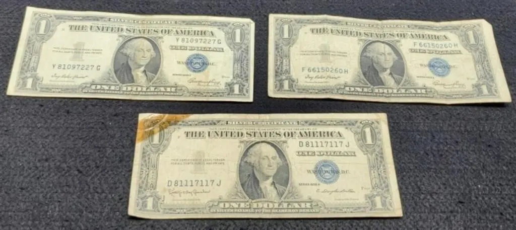 (3) 1935 $1 Silver Certificate Notes