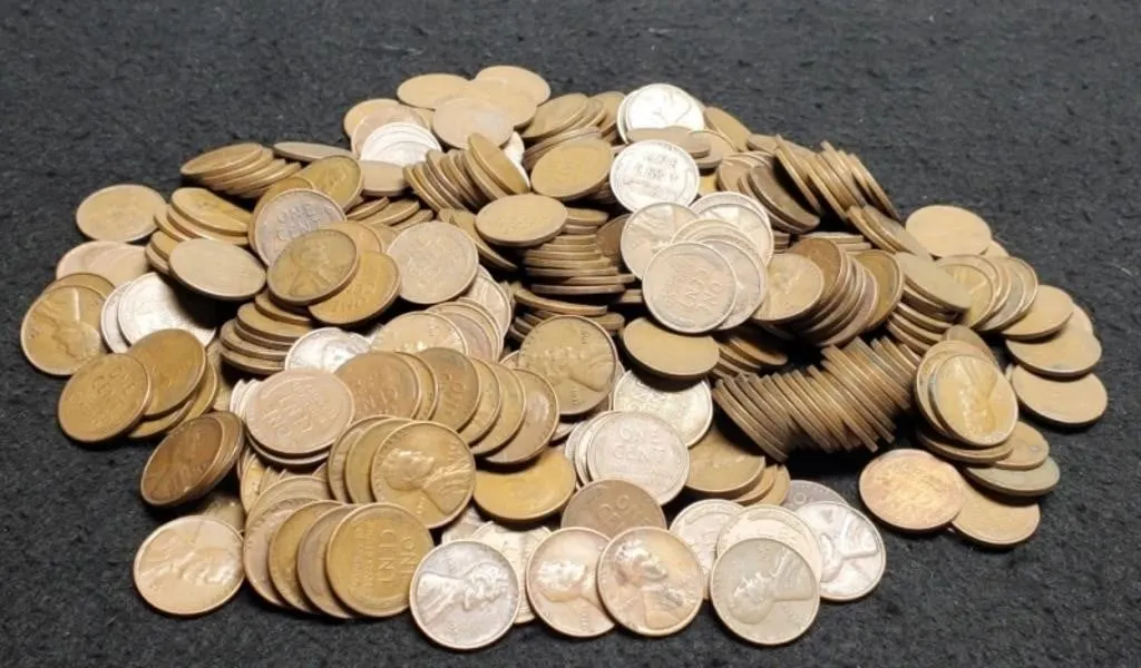 (4) Hundred Wheat Cents