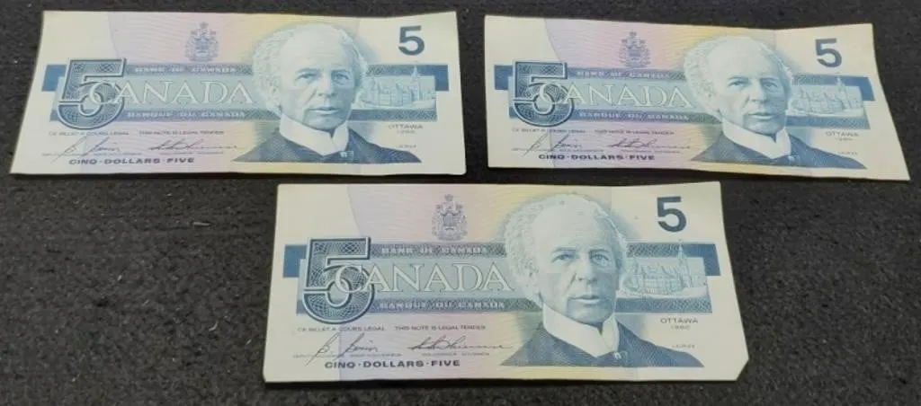 (3) 1986 Canada $5 Banknotes