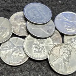 (10) 1943 Steel War Cents Nice