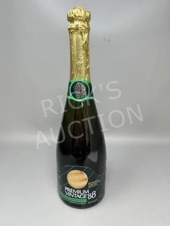 Premium Vintage 88 Canadian sparkling wine