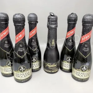 6 small bottles of wine