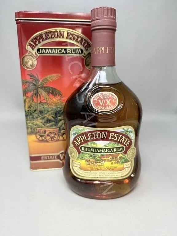 Appleton Estate V/X Jamaica Rum in tin