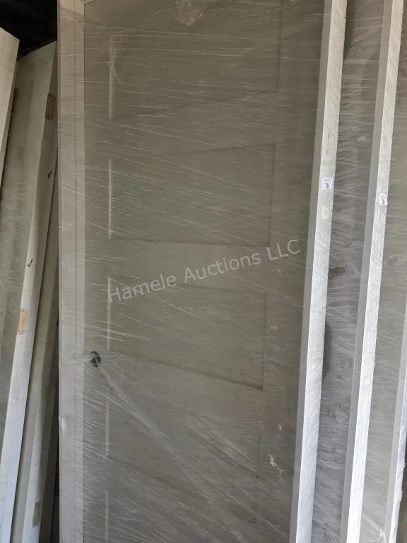 Interior door RH