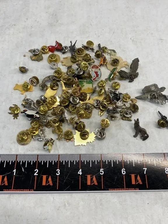 Lot of Vintage Animal & Wildlife Lapel Pins