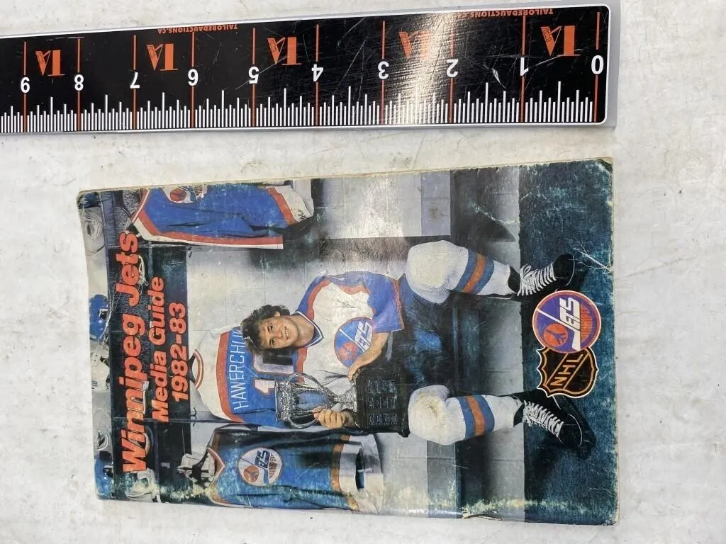 1982-83 Winnipeg Jets Media Guide & TD Bank