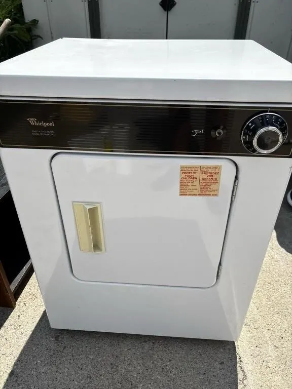 Whirlpool Compact Dryer