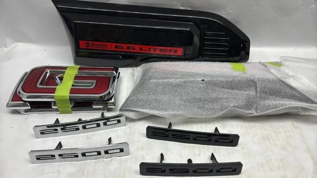 2020-26 GMC sierra 2500 3500 Duramax emblem lot