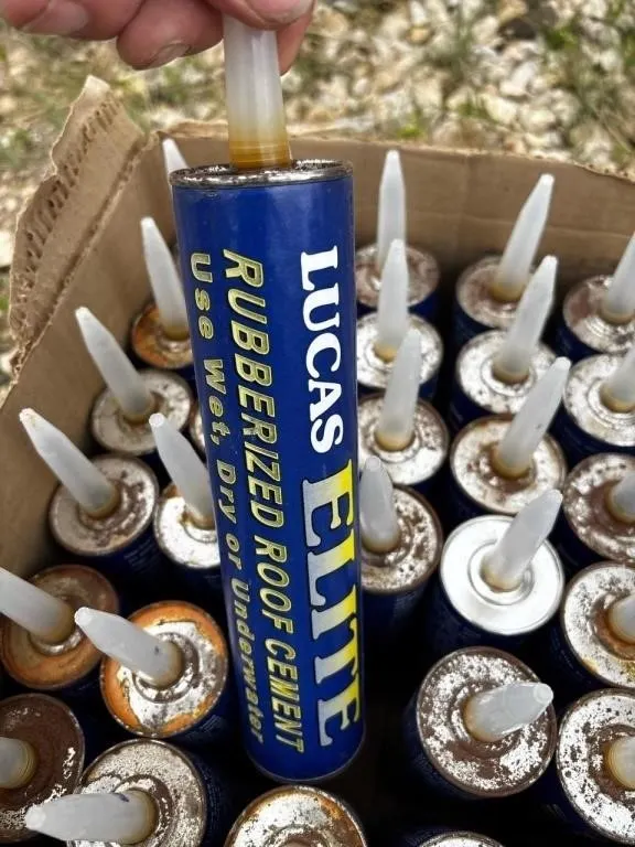 Lucas Elite rubberized roof cement tube lot