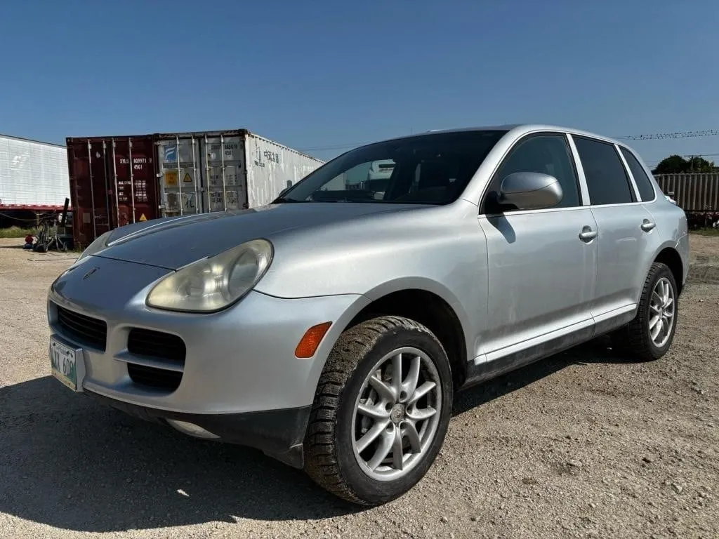 2004 Porsche Cayenne S SUV