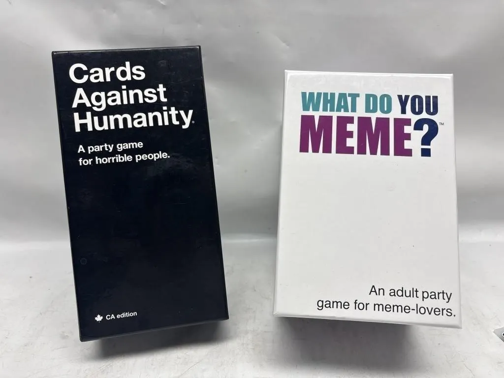 Cards Against Humanity & What Do You Meme? Games