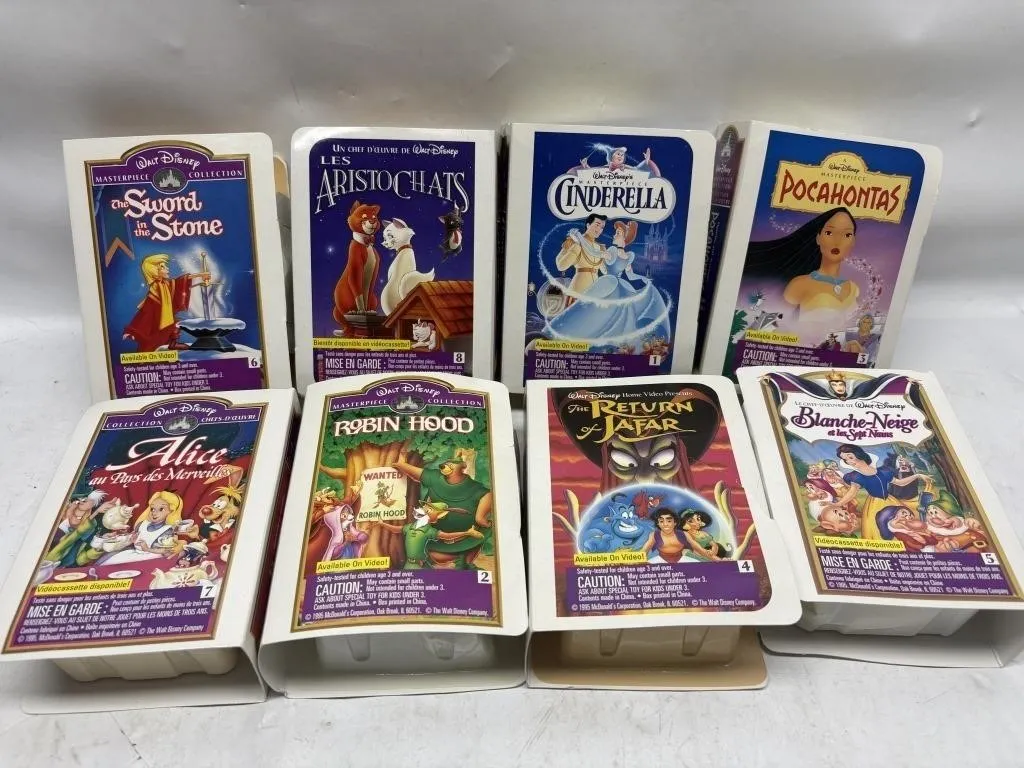 Disney Masterpiece Collection VHS/Figurine Set (8)