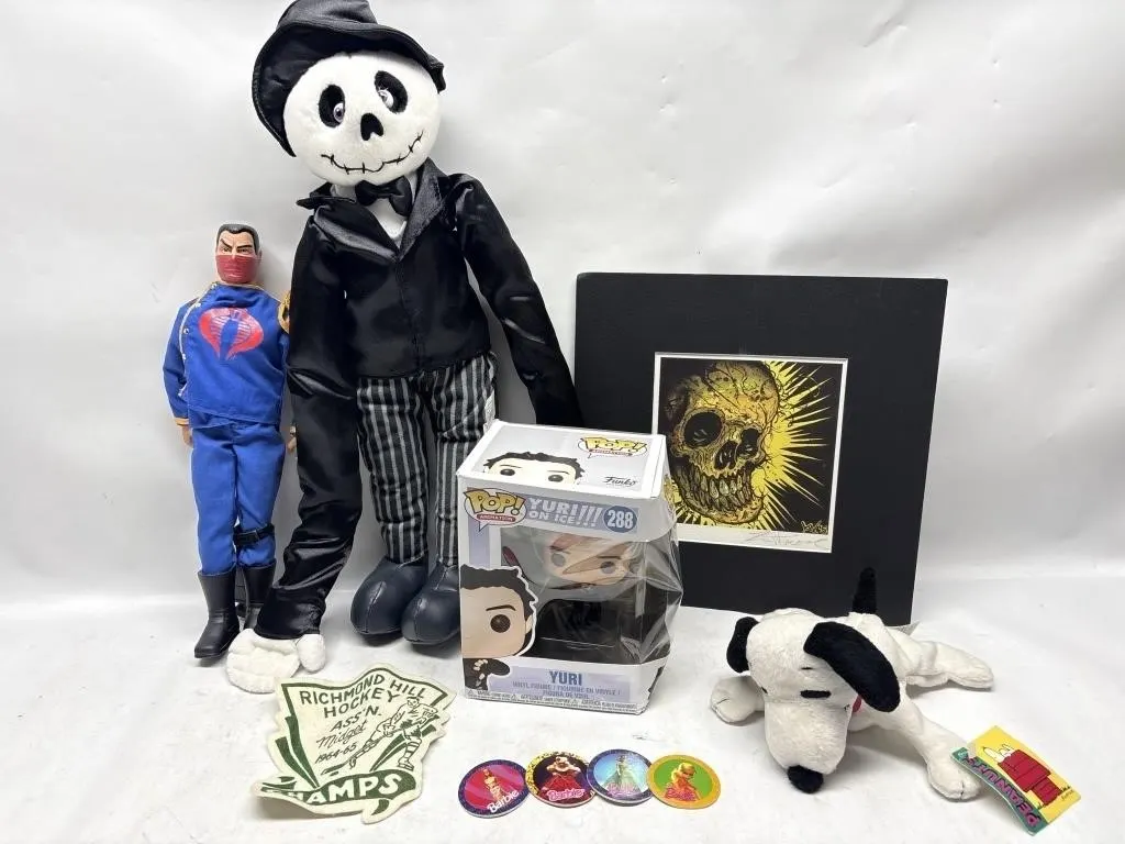 Toy Lot: Funko Pop, Snoopy, GI Joe, Skull Print