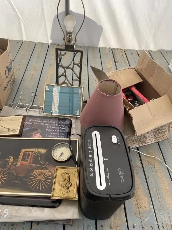 WALL HANGINGS, PICTURE FRAMES, PAPER, SHREDDER,