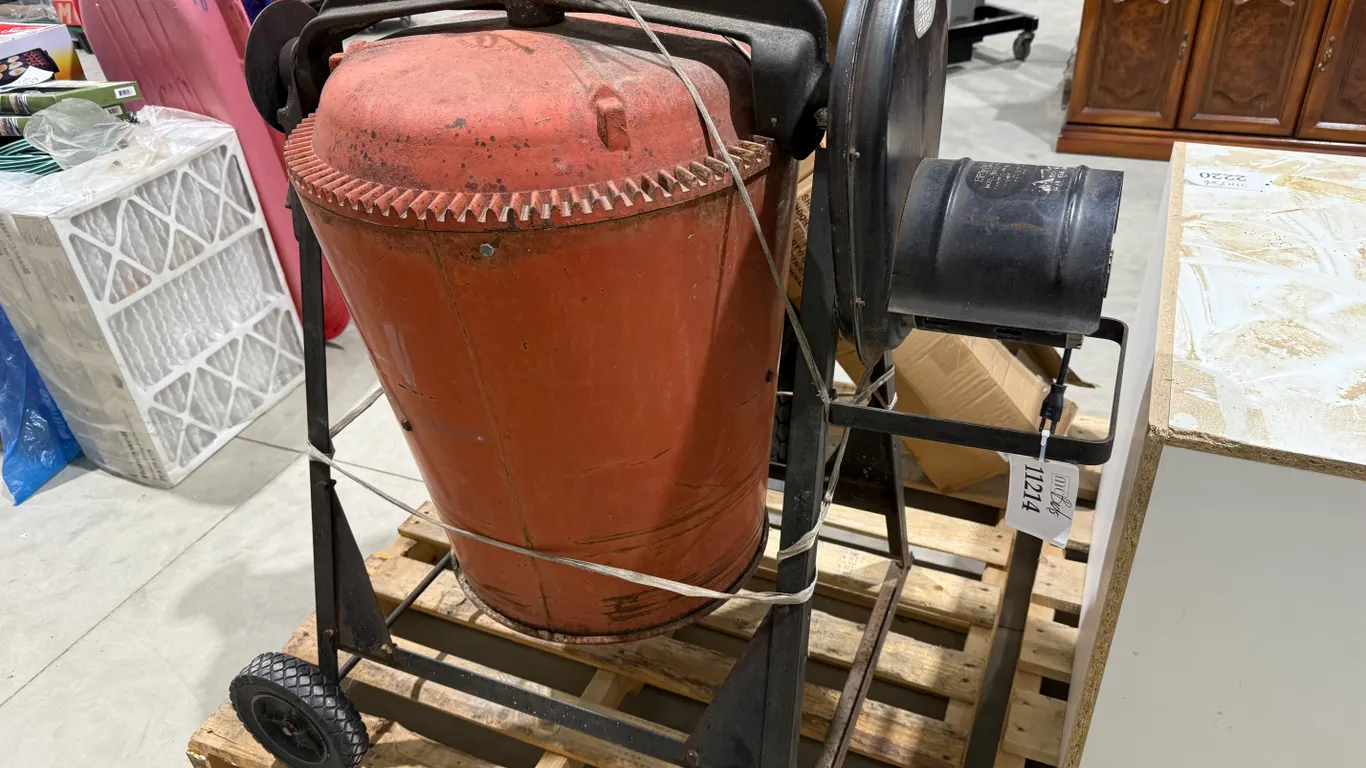 Red Lion ALX-3 Cement Mixer