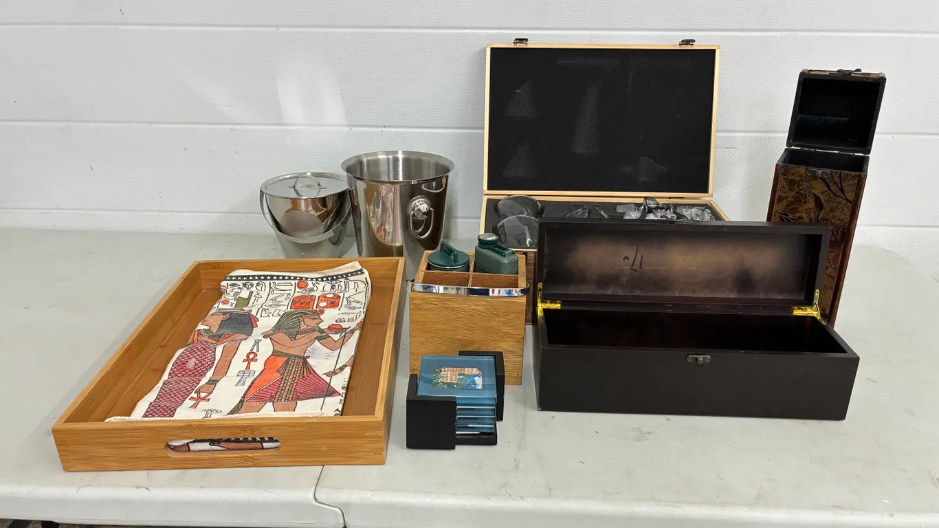 Folk Whiskey Set, Ice Bucket and Tray