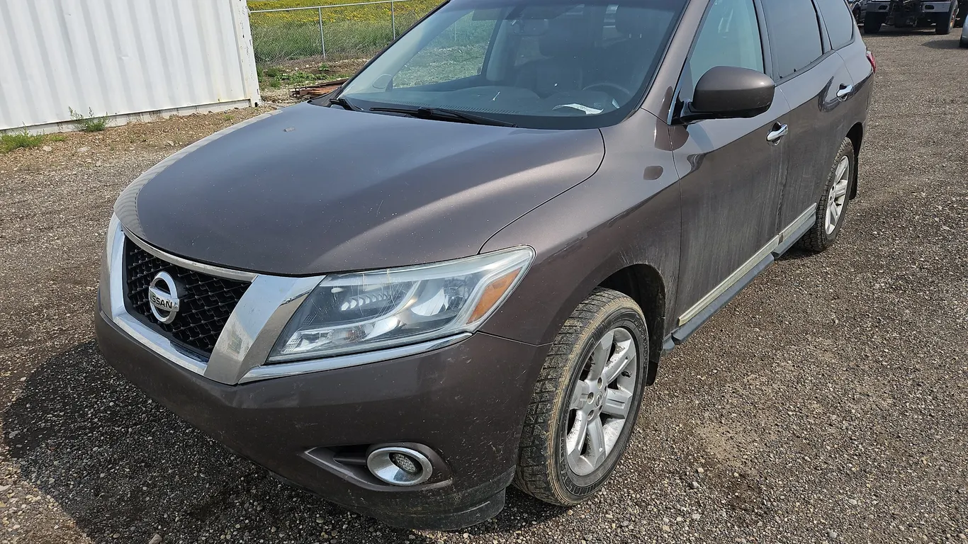 2015 Nissan Pathfinder 4WD Platinum 4dr SUV